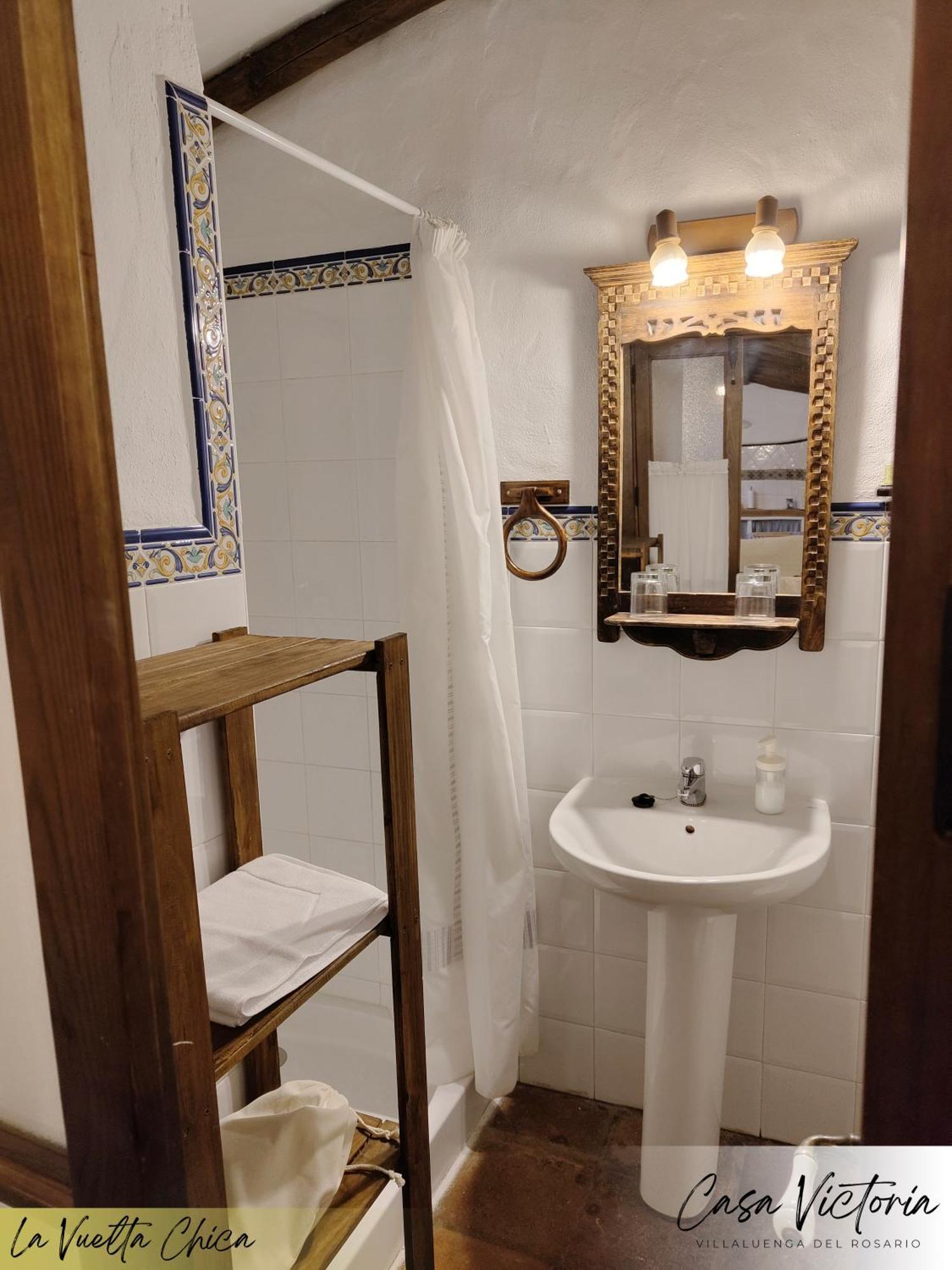 Conjunto Rural Casa Victoria Guest House บีญาลูเอ็งกา เดล โรซาริโอ ภายนอก รูปภาพ